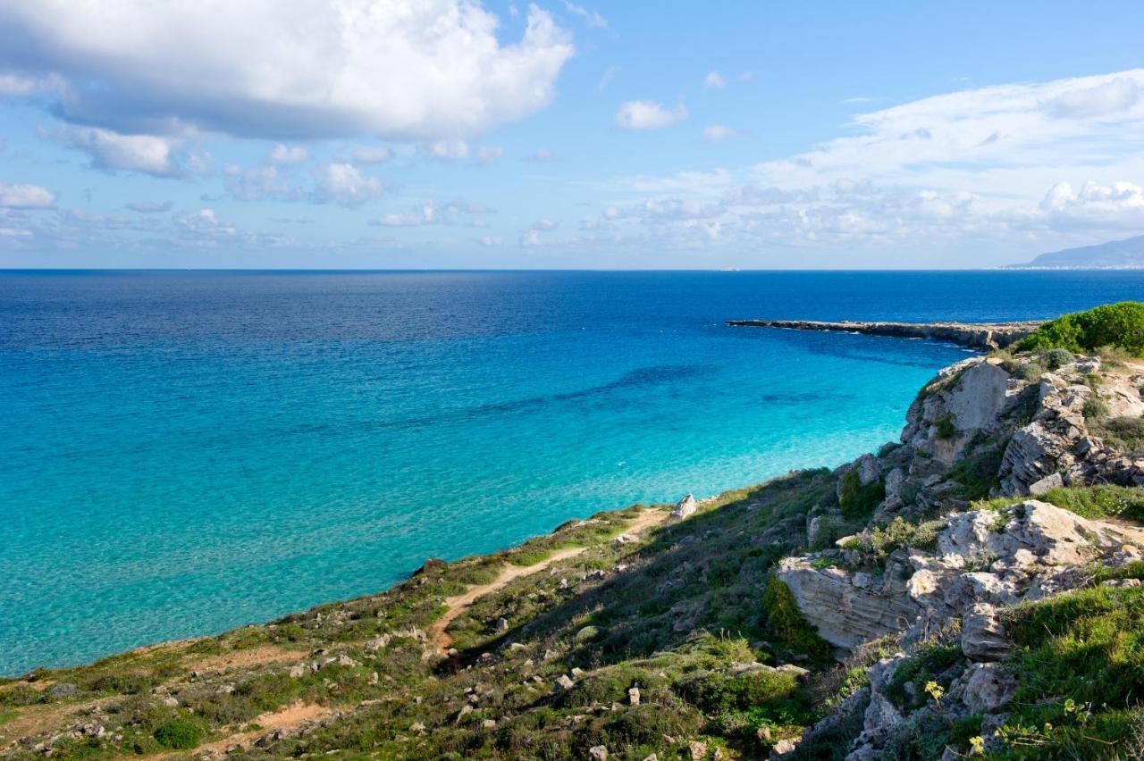 La Casa Dell'Arancio Bed & Breakfast Favignana Exterior photo